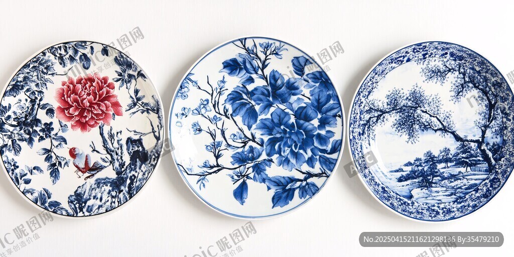 中式青花瓷盤藝術(shù)展示