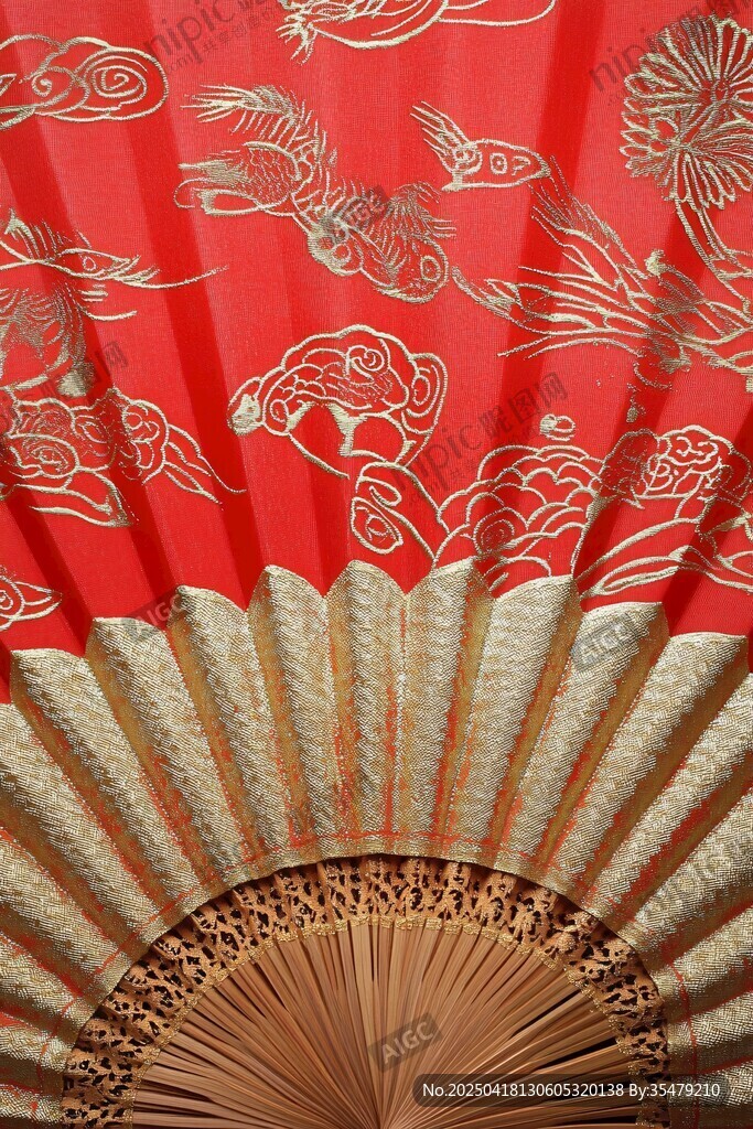 中式紅金折扇細節(jié)之美