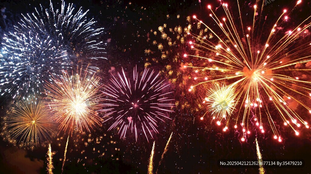 絢麗煙花綻放夜空