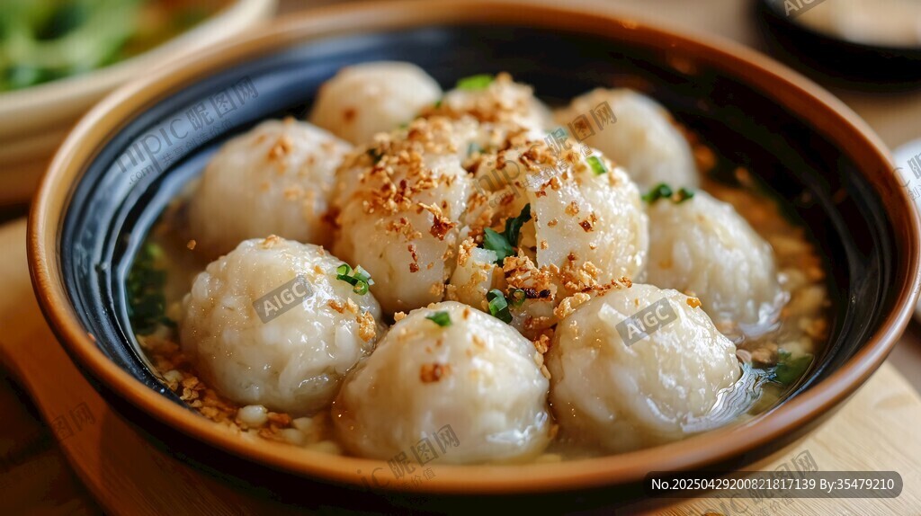 鮮香肉丸湯 美味誘人
