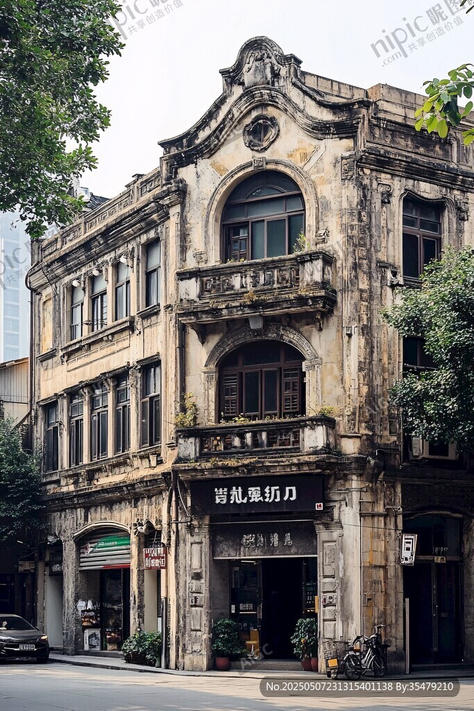 復(fù)古轉(zhuǎn)角老建筑