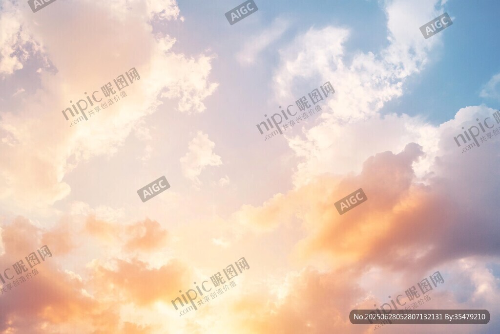 夢(mèng)幻霞光中的絢爛天空