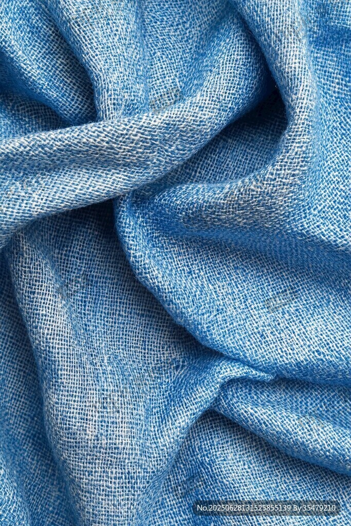 藍(lán)色褶皺織物紋理特寫