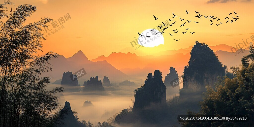 夕陽下群峰飛鳥壯美景色