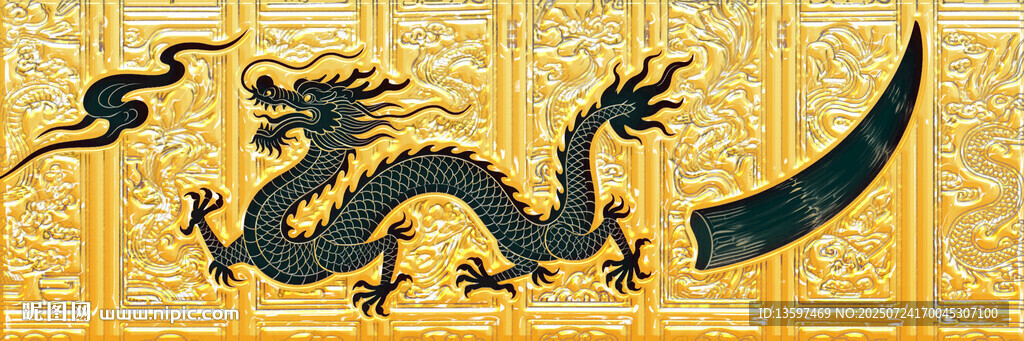 金色背景上的傳統(tǒng)龍圖案