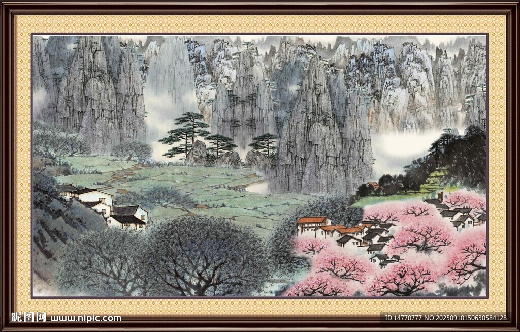 水墨山水間的爛漫春花