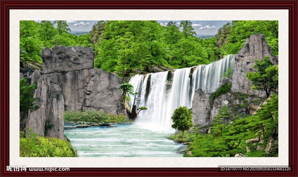 山間瀑布美景