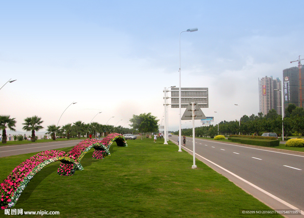 公路节庆摆花设计