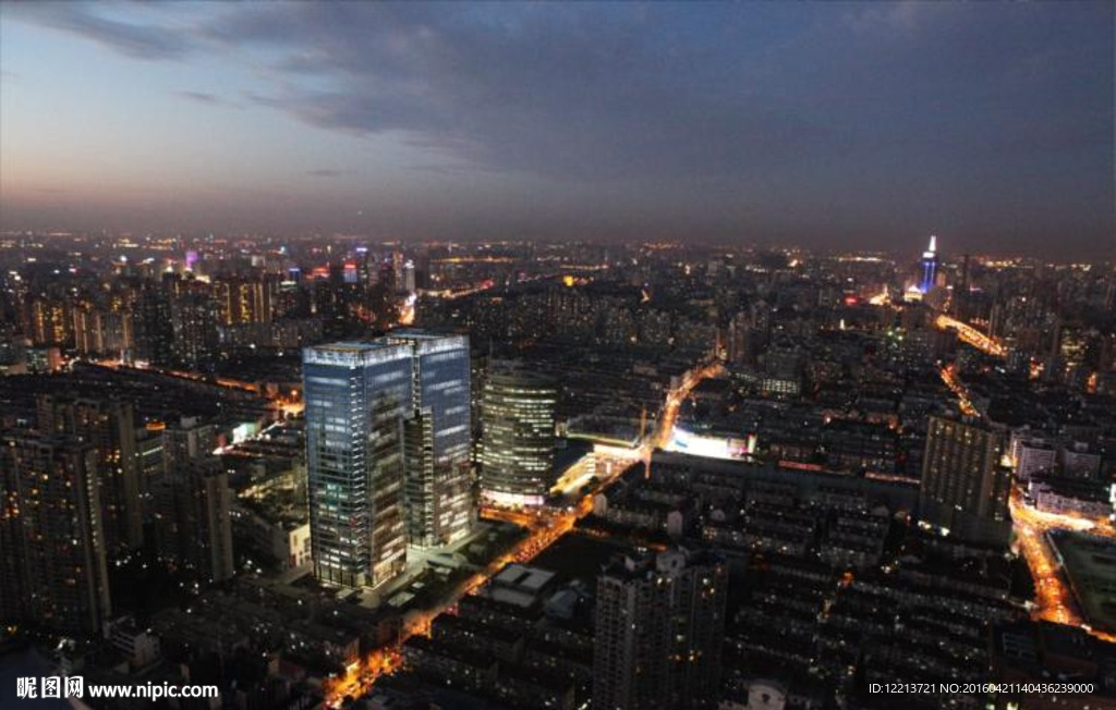 鸟瞰夜景