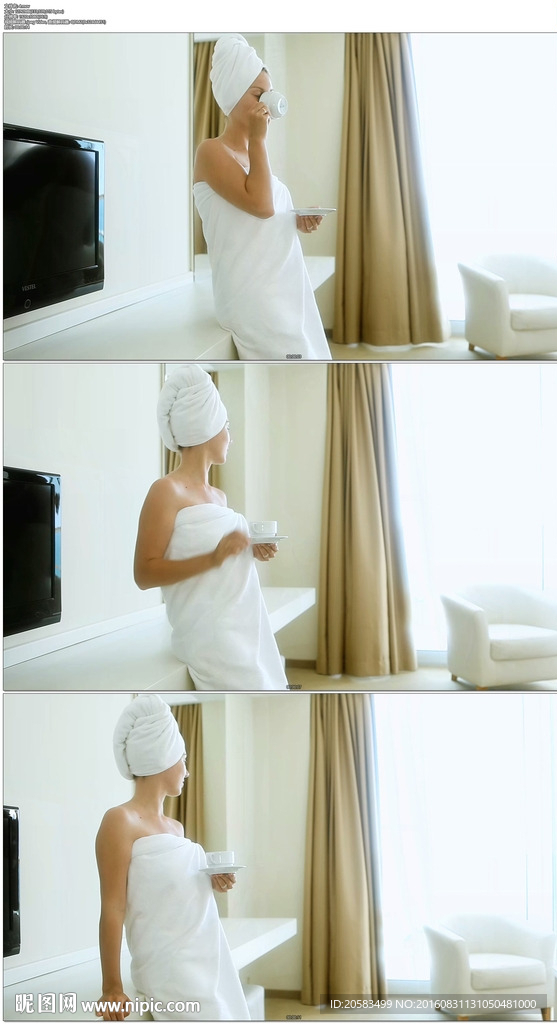 美女裹着浴巾在酒店喝咖啡
