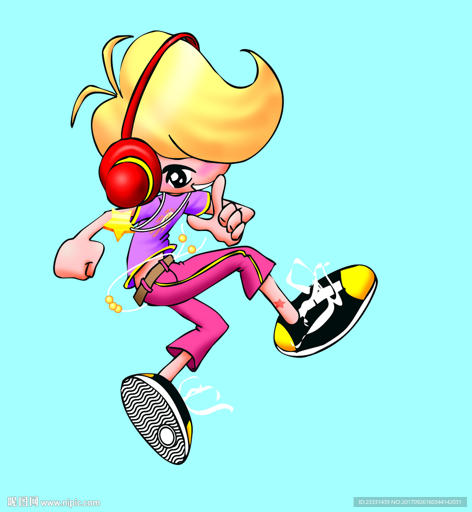 金发耳麦活力男孩