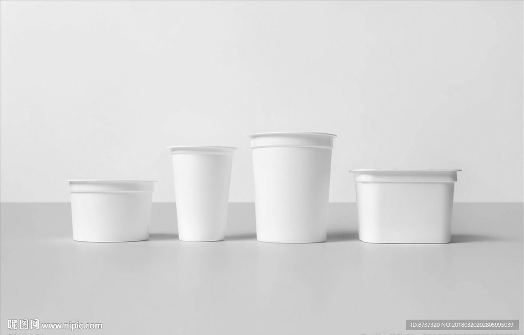 酸奶包装盒样机图片