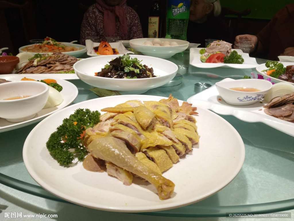 餐桌饭菜佳肴美食