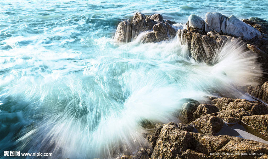 海水浪花