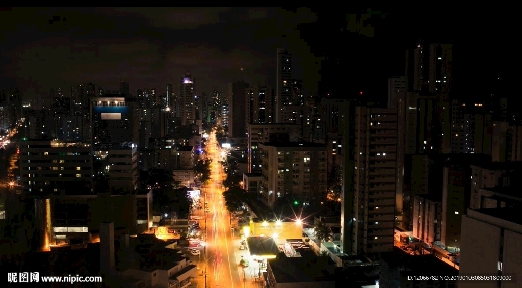 夜晚城市 高峰时间