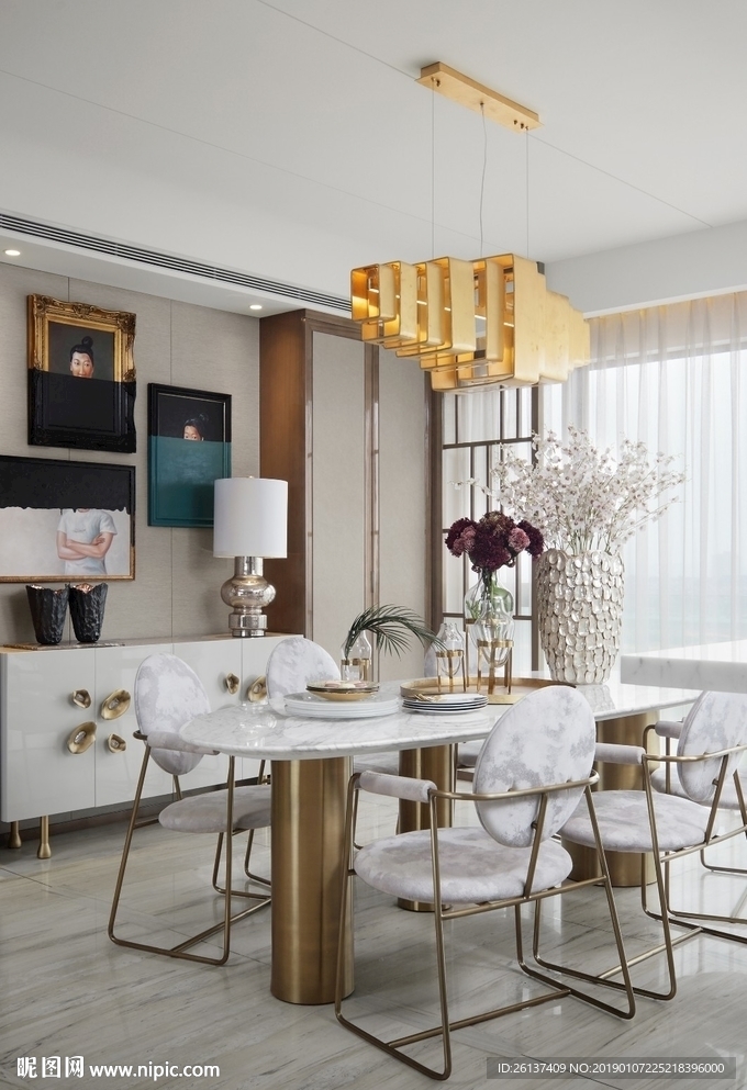 现代餐厅  餐桌椅  吊灯