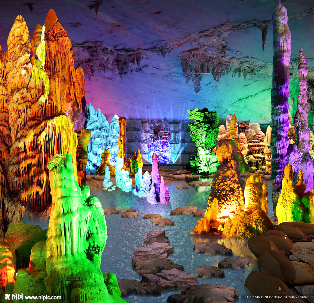 溶洞景观   溶洞停车场