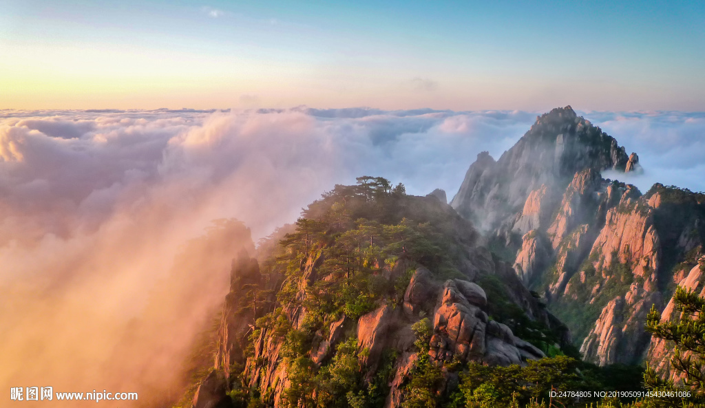 日出云海黄山风光