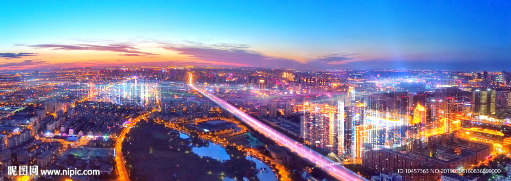 现代繁华科技城市傍晚鸟瞰图