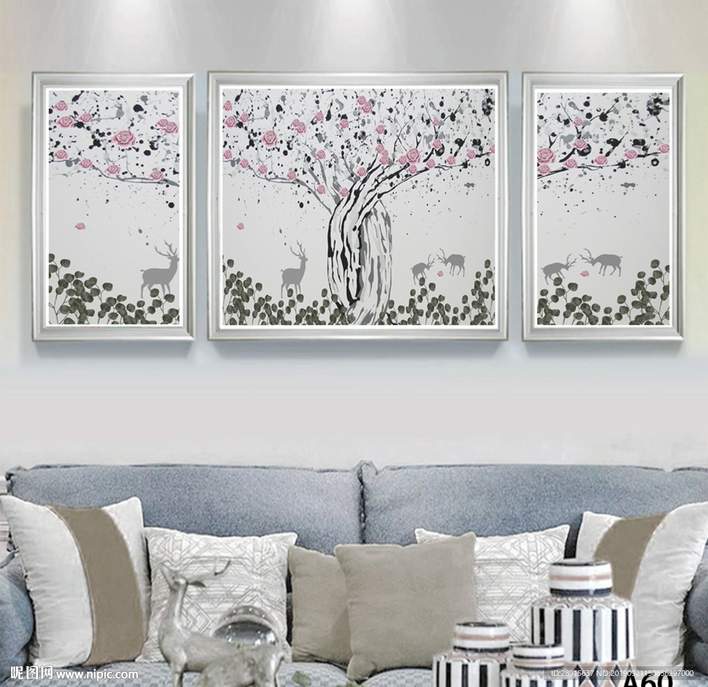 三联画 水墨桃花树 鹿