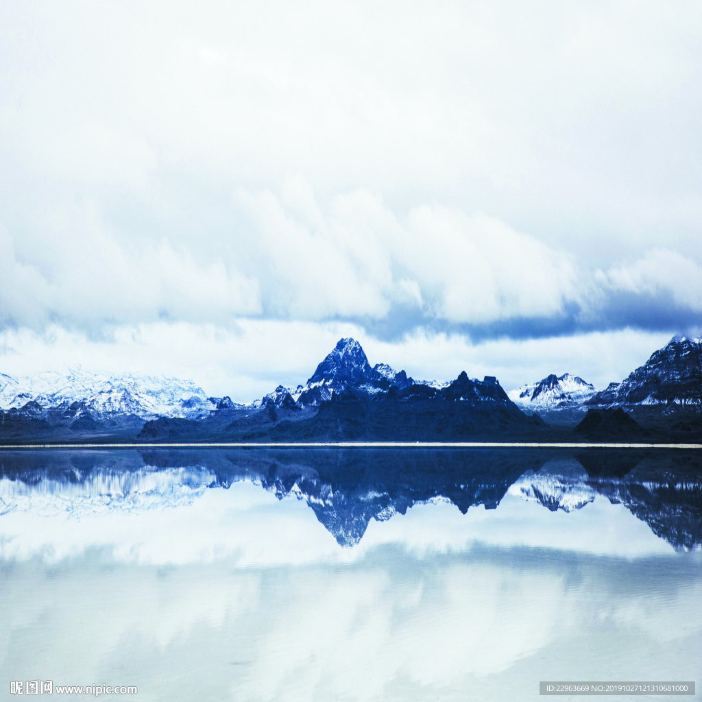 北欧装饰画 雪山