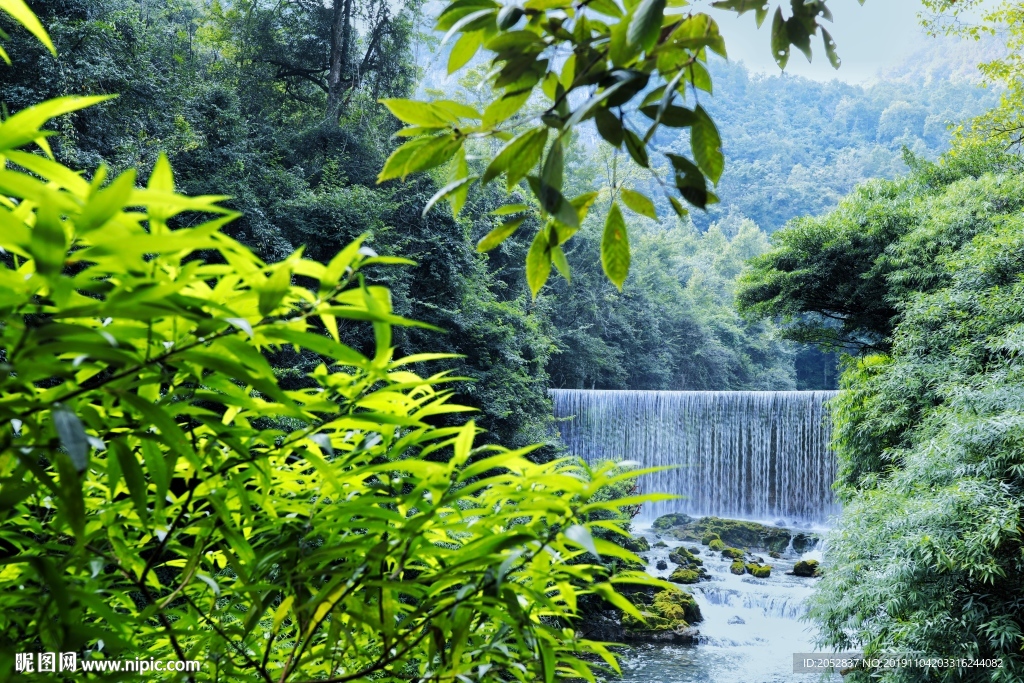 荔波小七孔瀑布