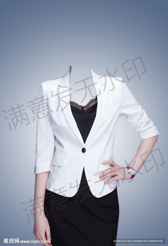 女性白色西装形象照