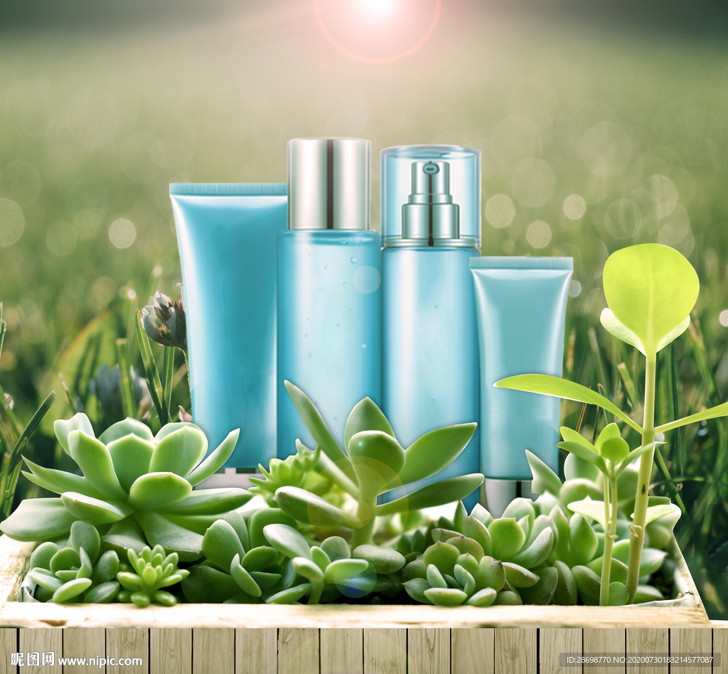 化妆品合成海报