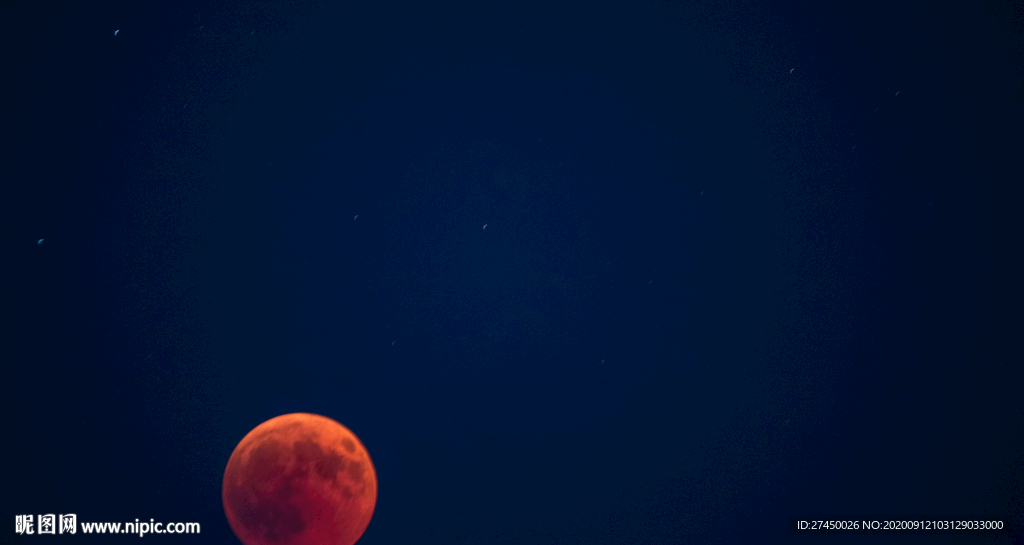 红色或鲜血月亮时间流逝