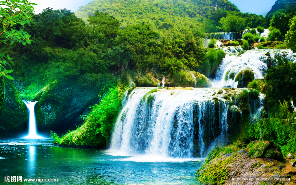 山水画 瀑布山水风景
