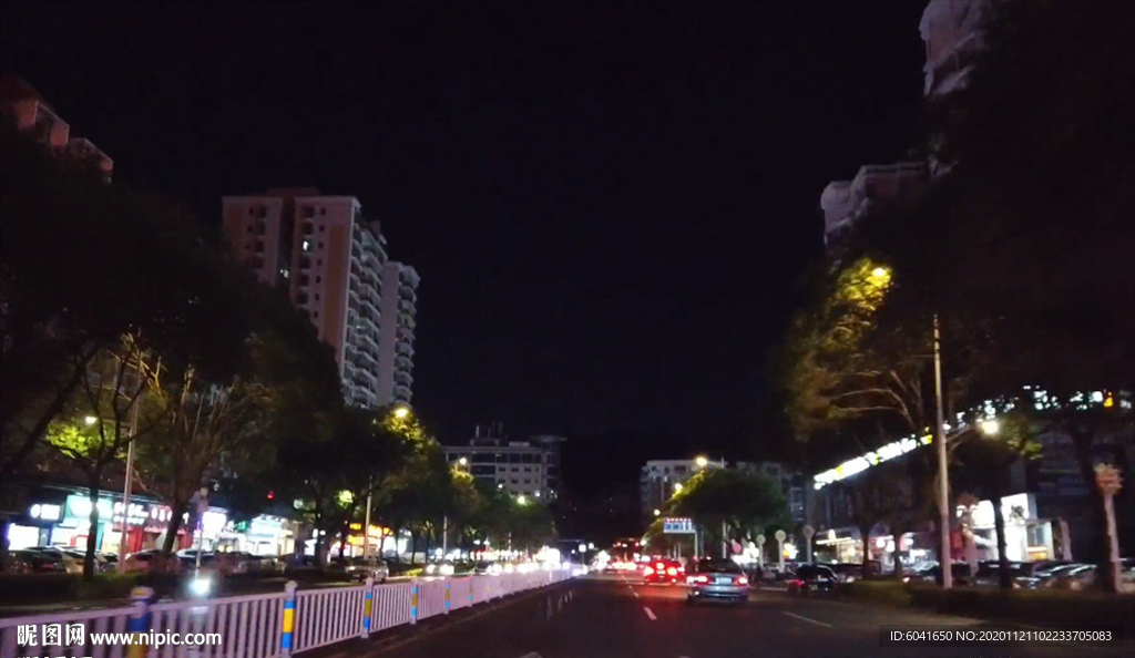 城市流动街头夜景