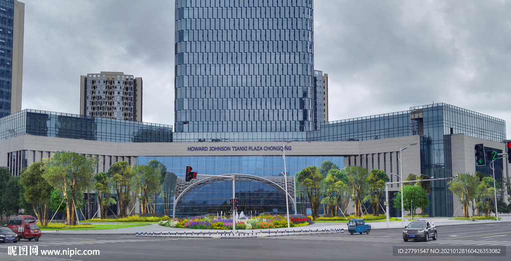 酒店丛生香樟入口景观设计