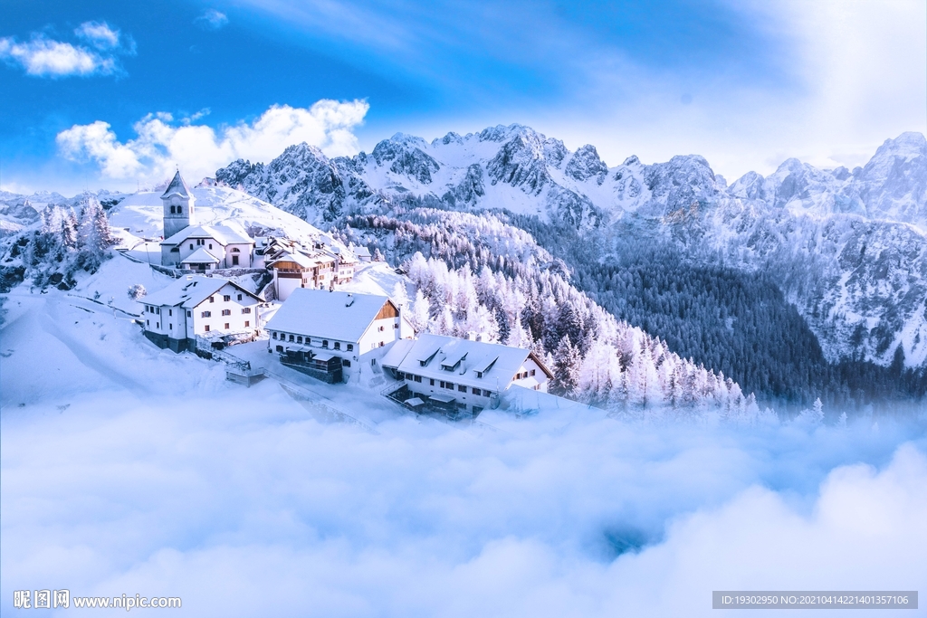 雪山上的房子