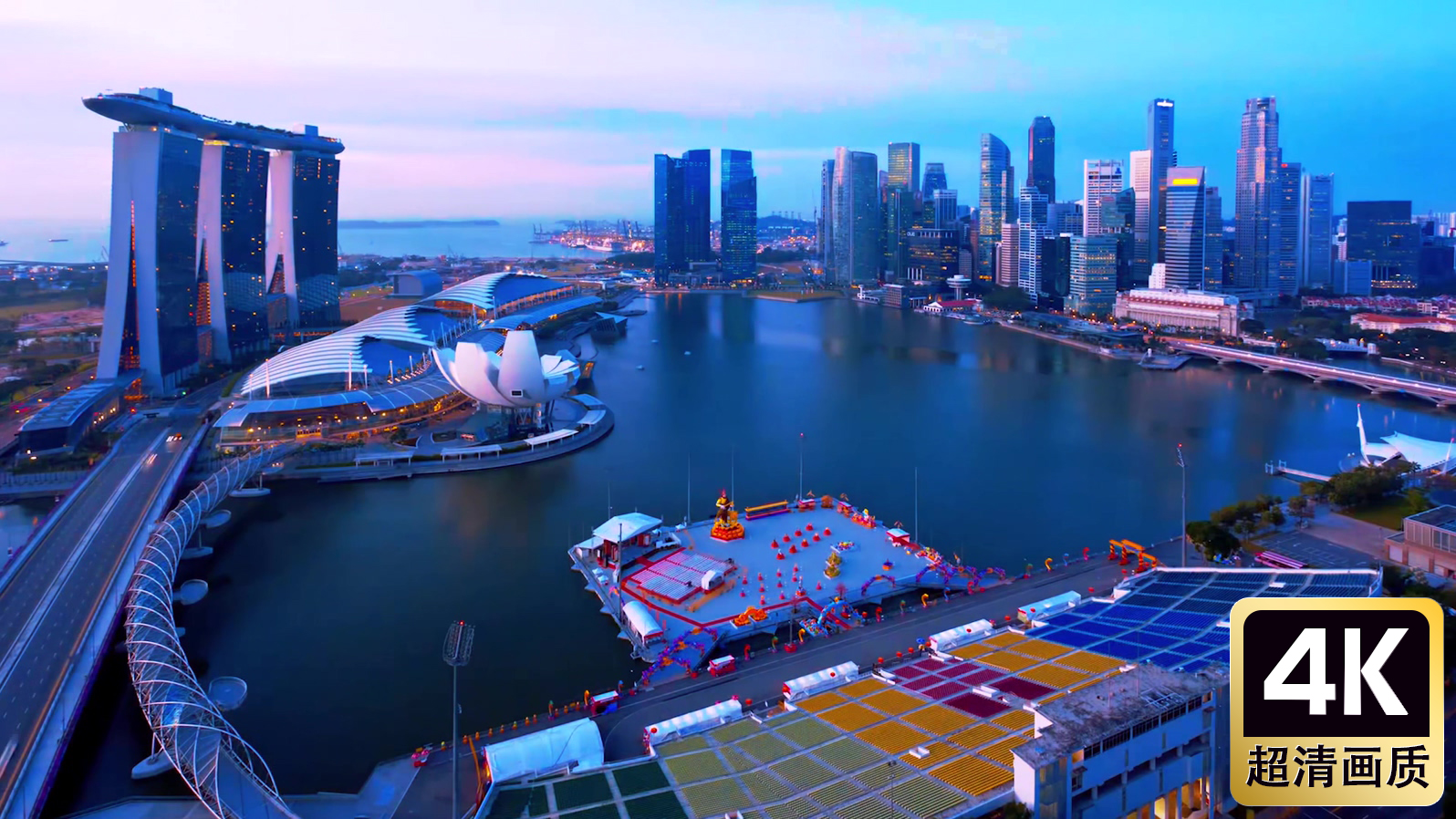 航拍海滨城镇建筑群