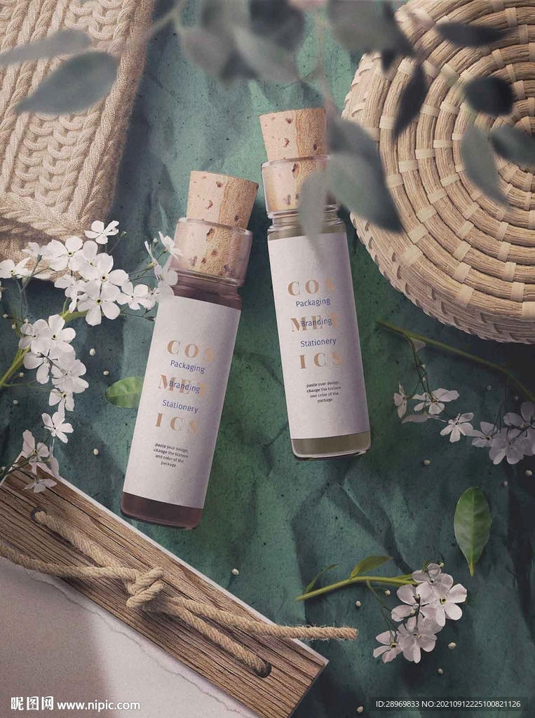 玻璃瓶香薰海报