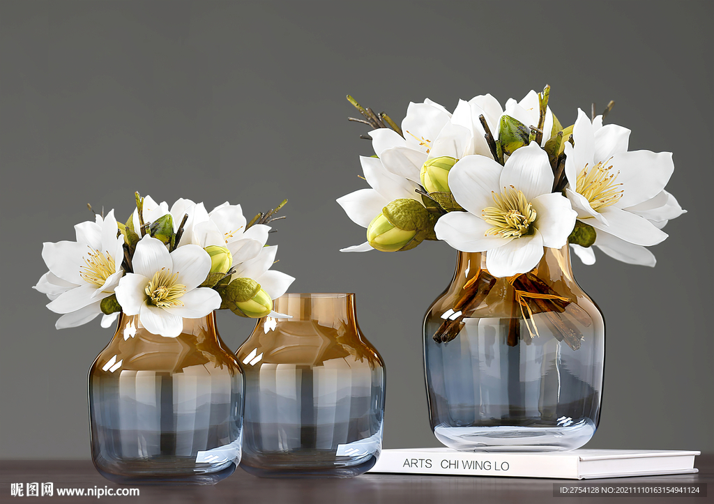 装饰画 花瓶 白色花朵