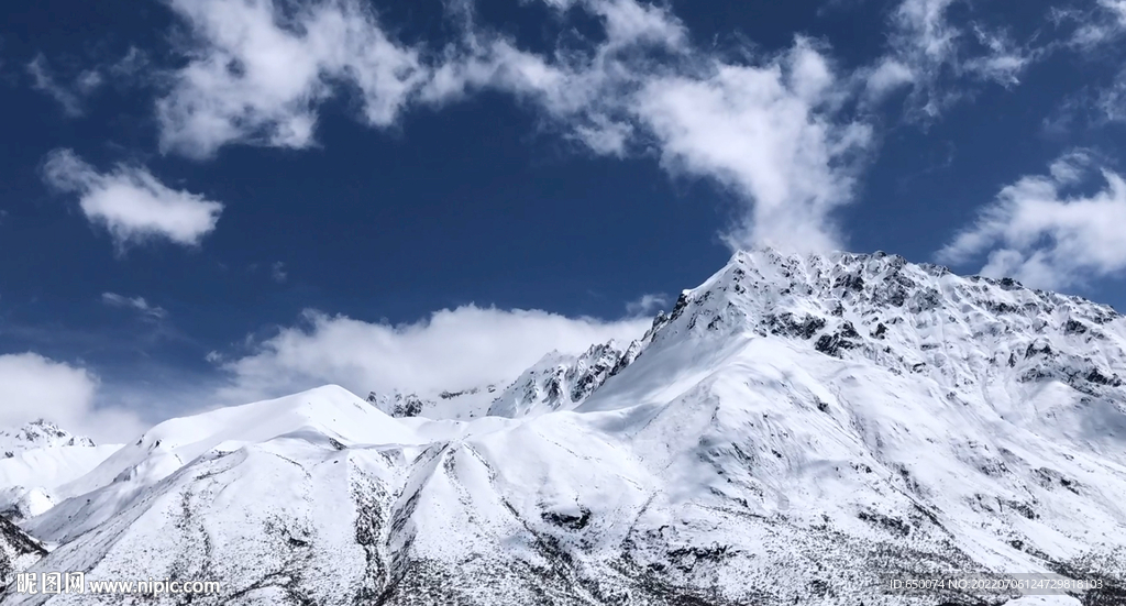 雪山云