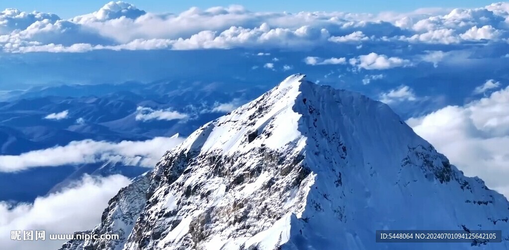 珠穆朗玛峰