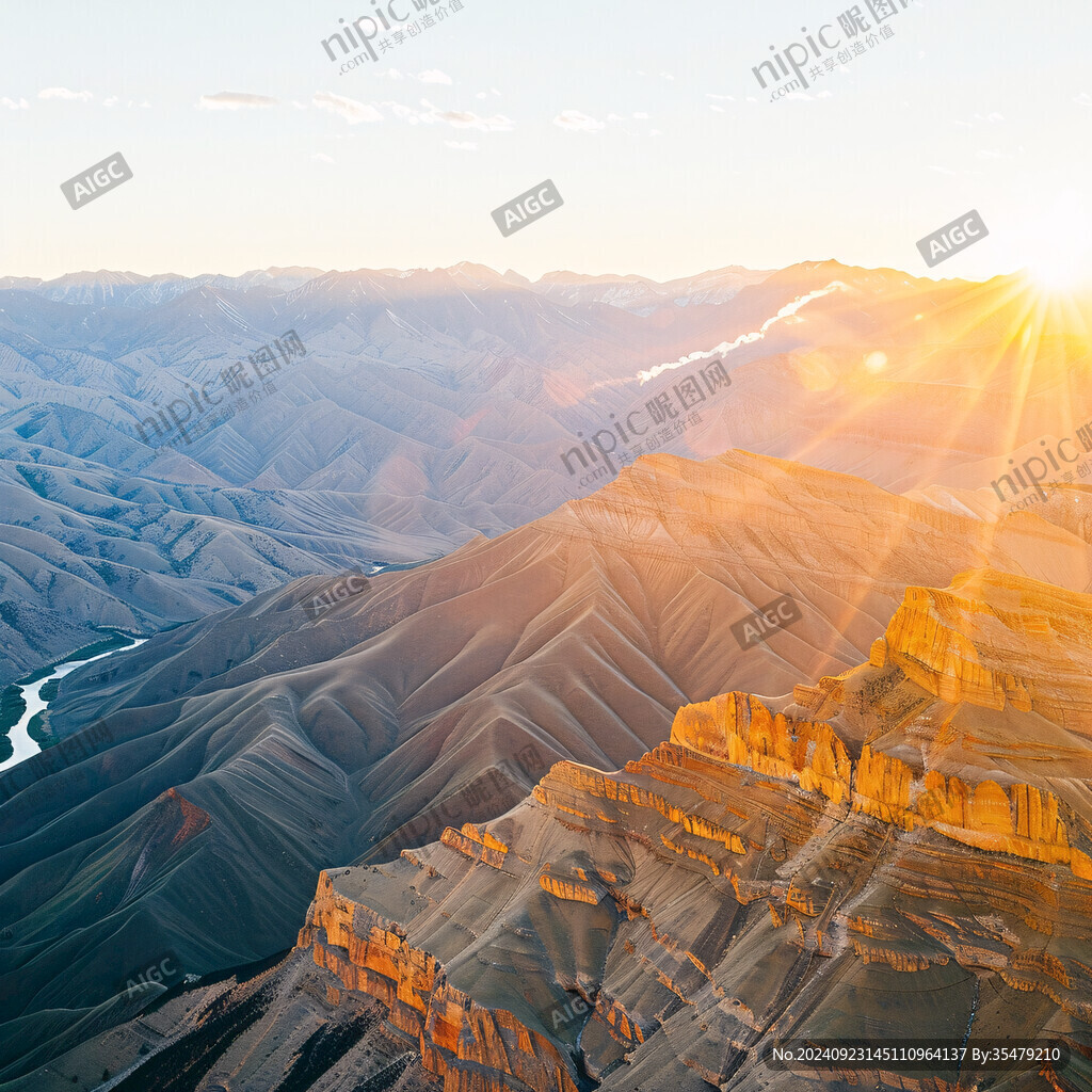 山坳沟壑残阳