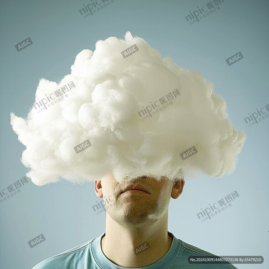 头顶乌云 心事重重
