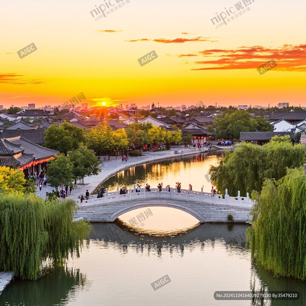 清明上河园夕阳