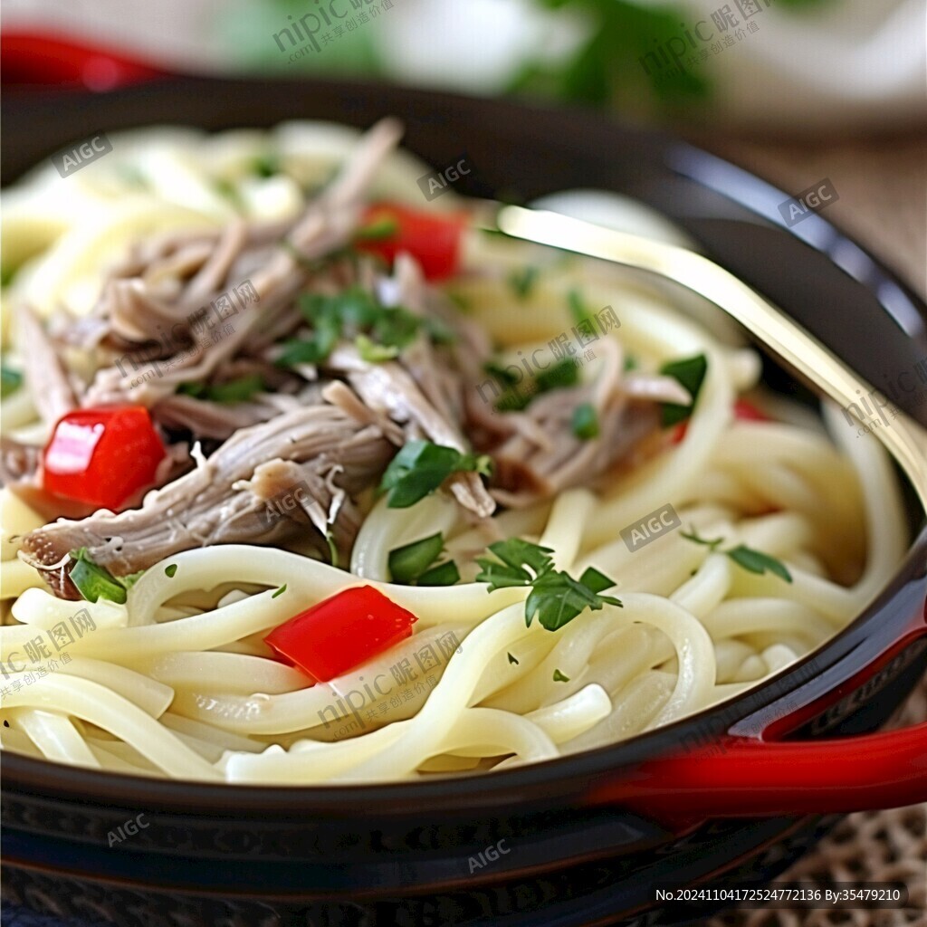 砂锅鸡胗面
