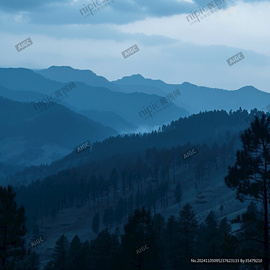 黛色山峦