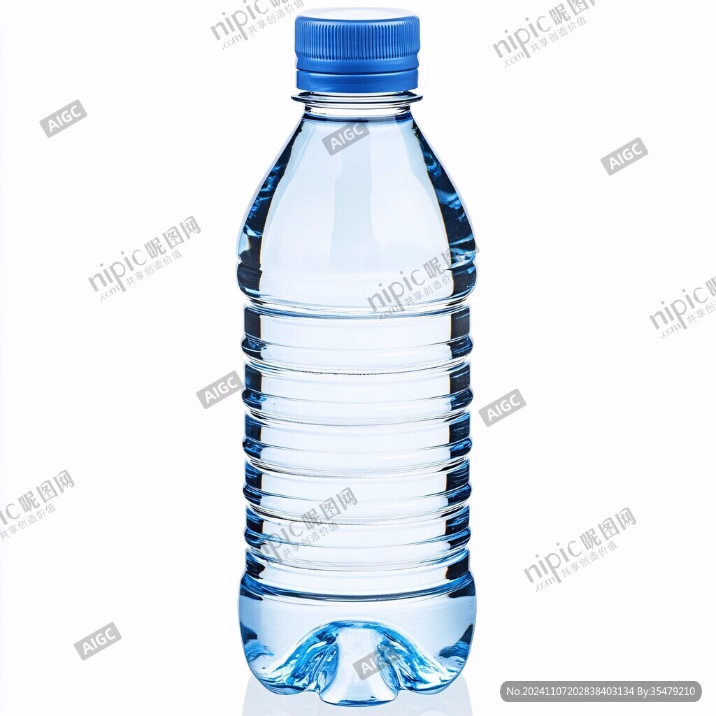 矿泉水瓶效果图
