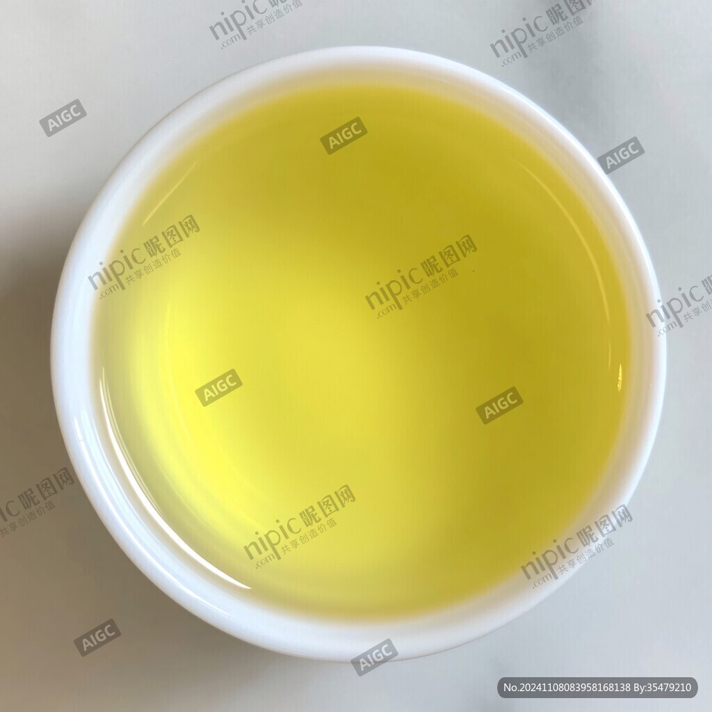 波光粼粼生茶汤