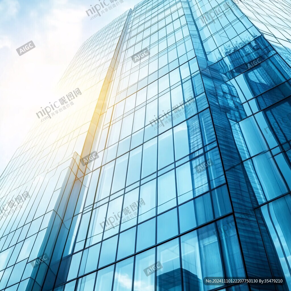 阳光下的写字楼玻璃窗