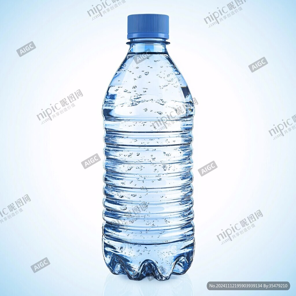 矿泉水瓶效果图