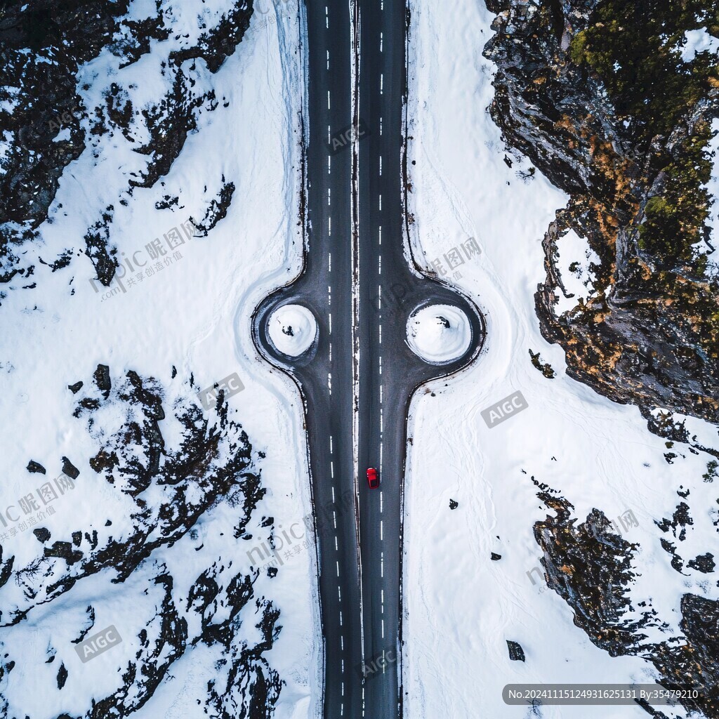 俯拍雪天道路