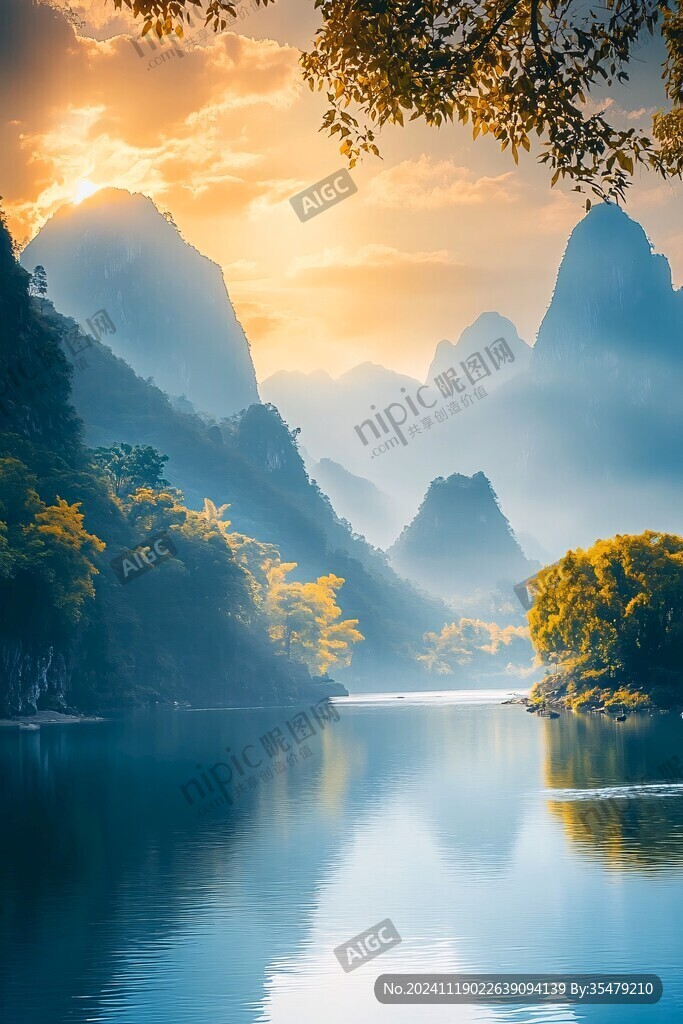 漓江晨曲