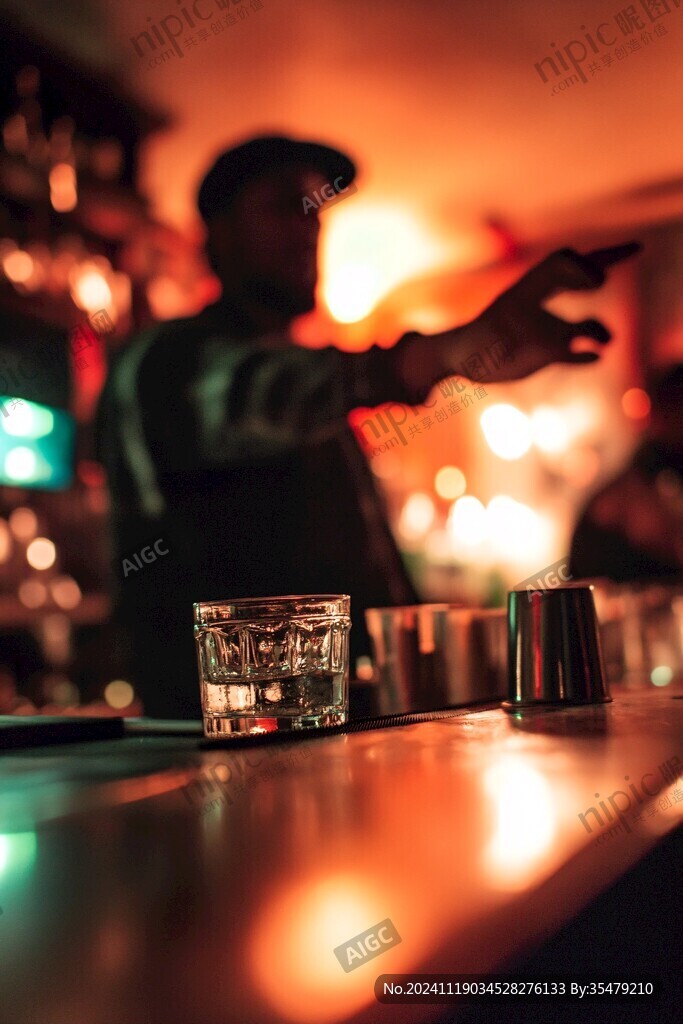 酒吧配图